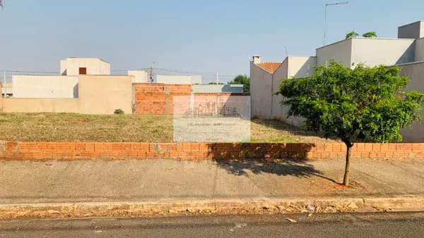 Terreno no Loteamento Regissol II em Mirassol