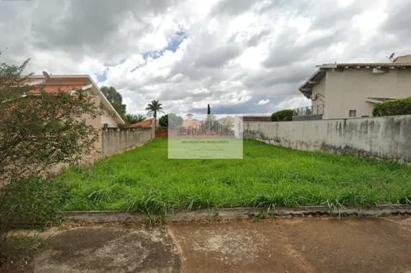 Terreno à venda no bairro Jardim Moysés Miguel Haddad