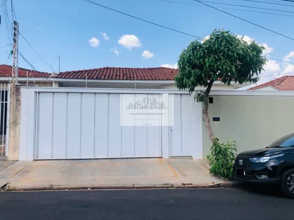 Casa 3 dormitórios no bairro Jardim América