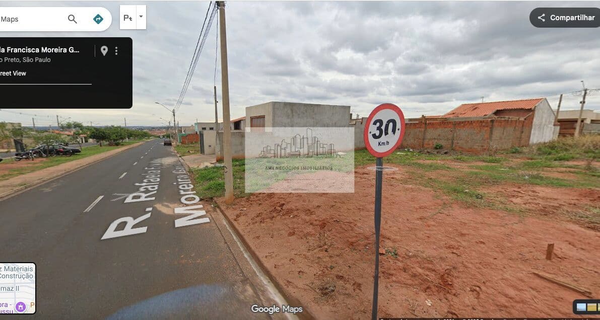 Terreno Comercial na avenida do Bairro São Thomaz