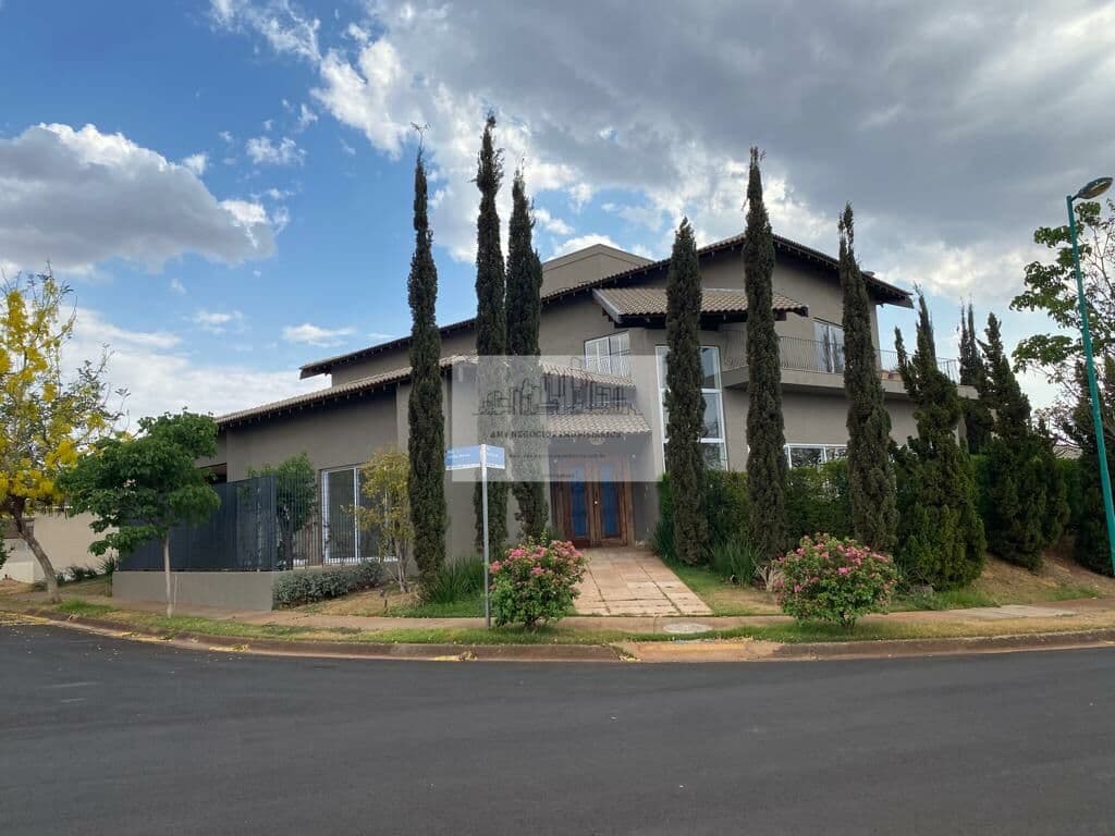 Casa Alto Padrão no condominio Quinta do Golfe Residencial