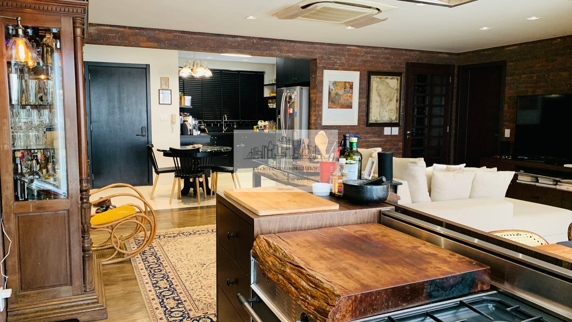Apartamento mobiliado alto padrão na avenida Presidente Juscelino Kubitscheck !