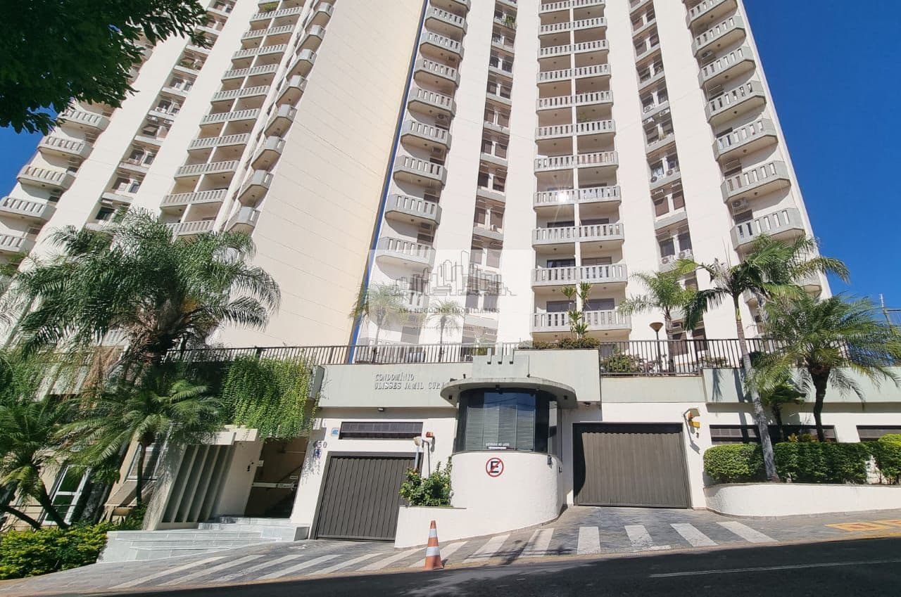 Apartamento Alto Padrão com 3 dormitórios no bairro Santos Dumont