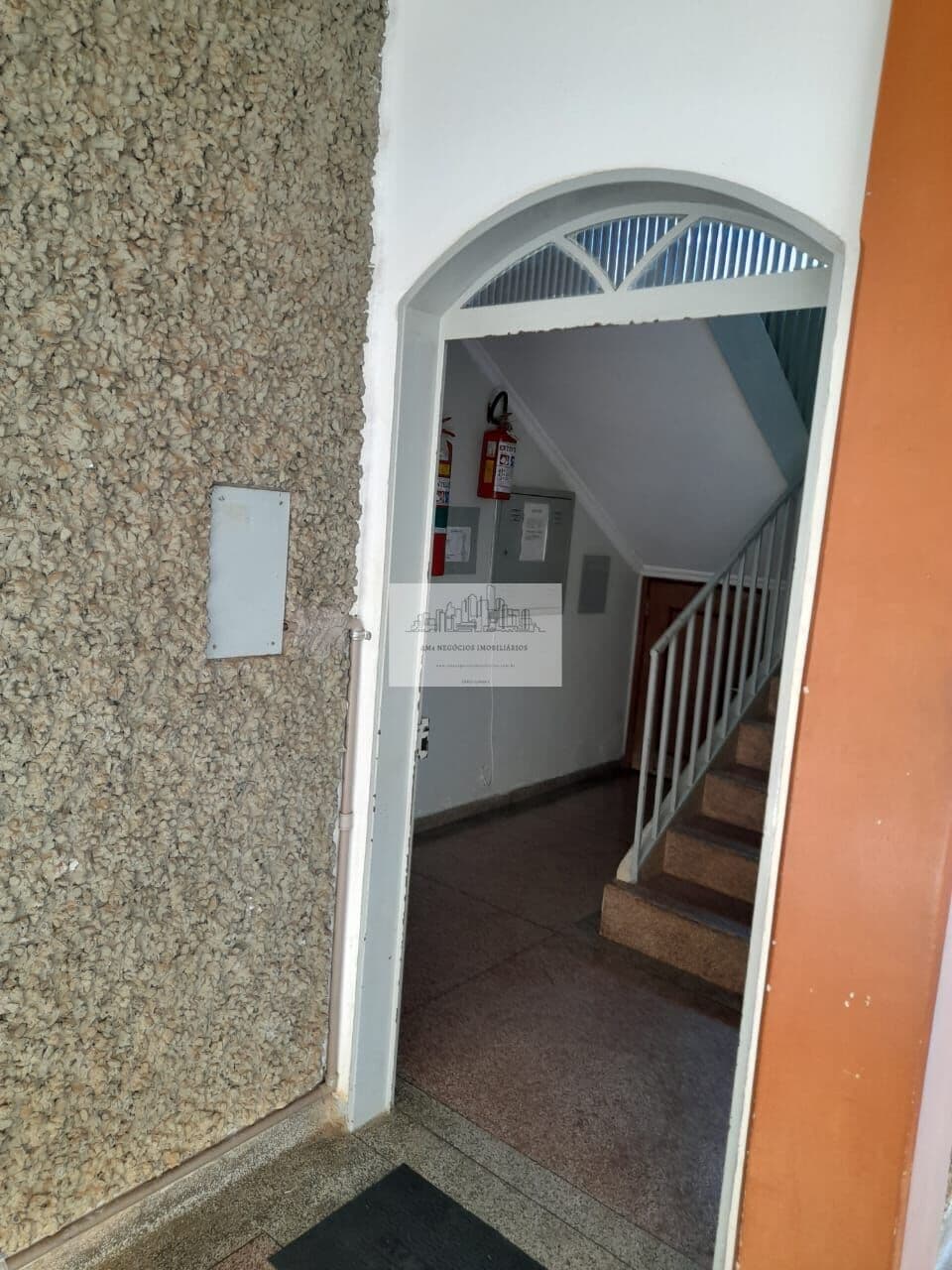 Apartamento 2 dormitórios no bairro Parque Estoril