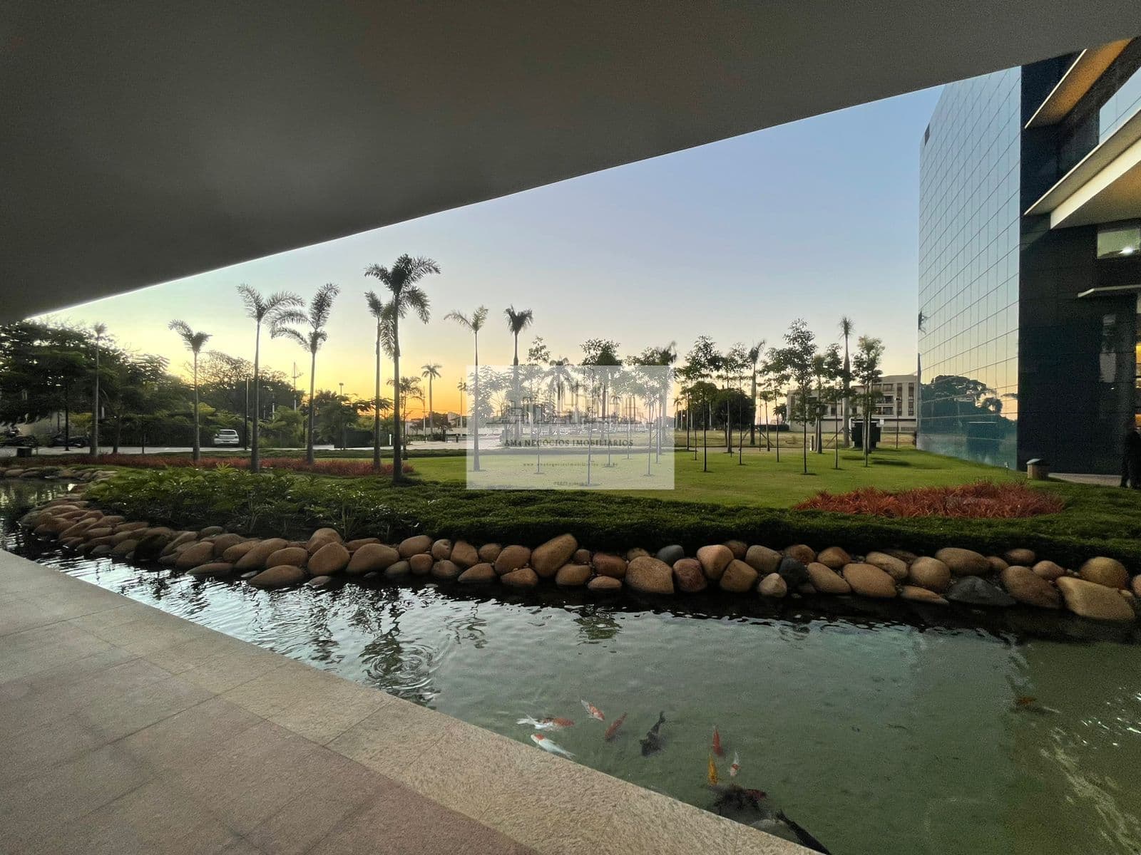 Sala Comercial / loja térrea para locação no Georgina Business Park
