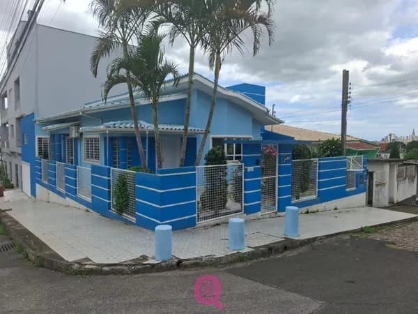 Casa à Venda – Bairro Oficinas | Tubarão/SC