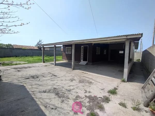 Terreno de esquina com 600m² a venda Balneário Camacho