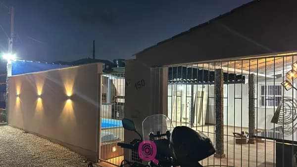 Casa com piscina Balneário Camacho