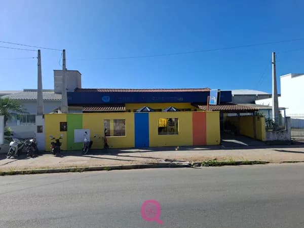 Casa Comercial a Venda - Bairro Recife em Tubarão/SC