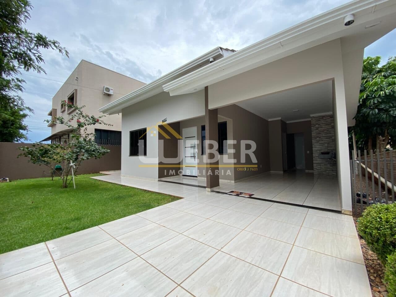 Casa em Medianeira - Nazaré