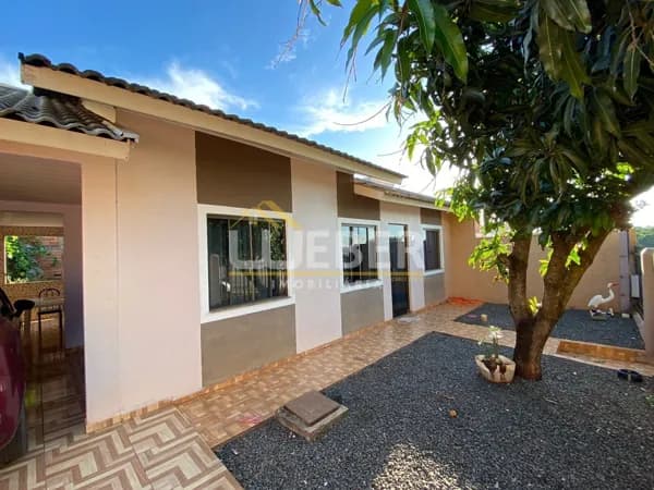 Casa em Medianeira - Loteamento Florença