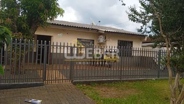 Casa em Medianeira - Independência