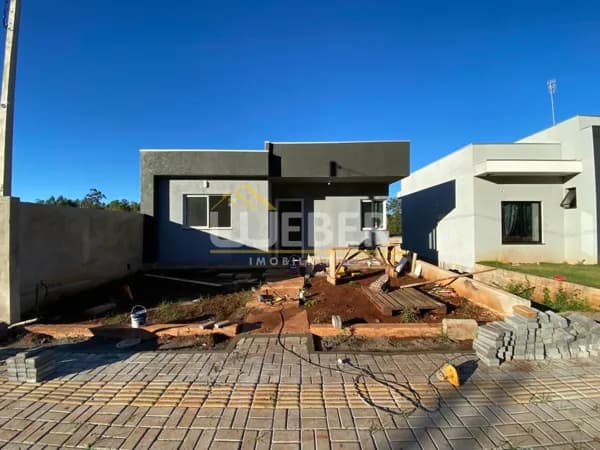 Casa em Medianeira - Loteamento Florença