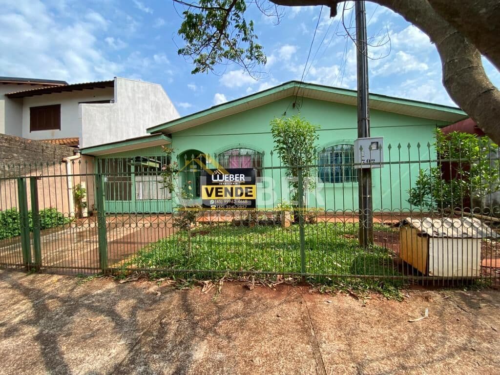 Casa em Medianeira - Belo Horizonte
