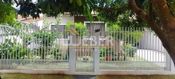 Casa em Medianeira - Loteamento Florença