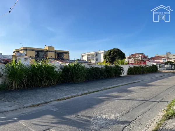 Terreno à venda em Jardim Atlântico – Olinda | 900m² | Esquina nascente | Potencial para até 10 andares