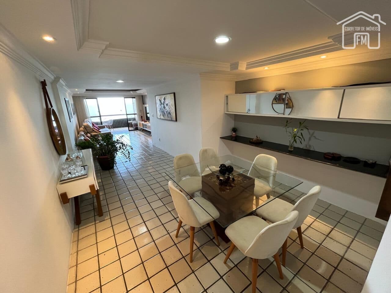 Apartamento Beira-Mar com Vista para o Mar – 157 m² | 4 Quartos | Casa Caiada – Olinda/PE