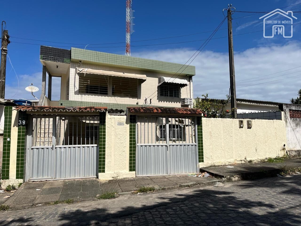 Casa à Venda em Ouro Preto – Olinda/PE