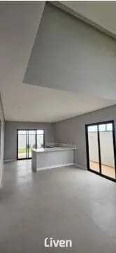 CASA À VENDA EM CONDOMÍNIO FECHADO, 3 QUARTOS, 174 M² - RESERVA ARUANÃ!!
