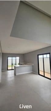 CASA À VENDA EM CONDOMÍNIO FECHADO, 3 QUARTOS, 174 M² - RESERVA ARUANÃ!!