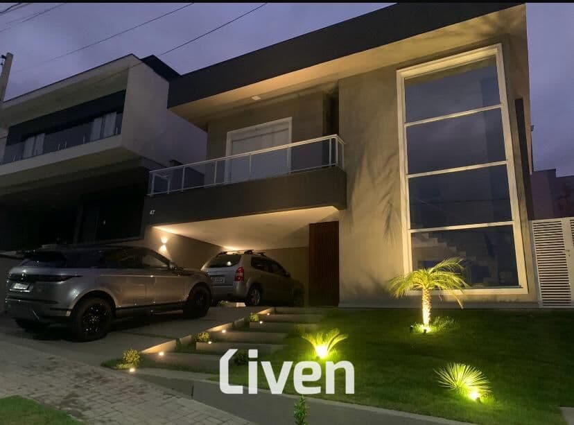 SOBRADO EM CONDOMÍNIO À VENDA COM 3 QUARTOS, 240M² NO RESIDENCIAL MANTIQUEIRA
