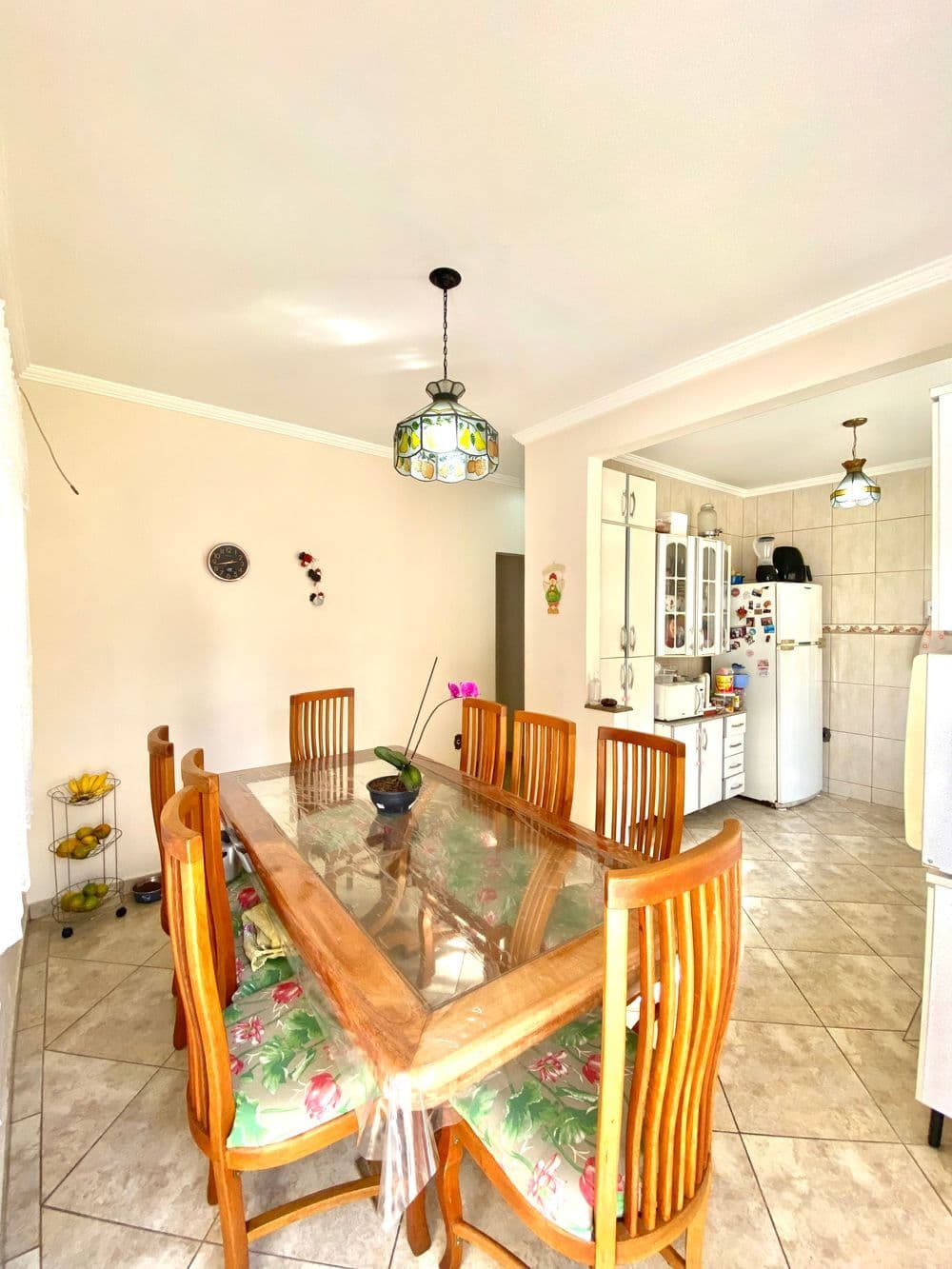 SOBRADO À VENDA COM 4 QUARTOS, 230M² NO BOSQUE DOS EUCALIPTOS