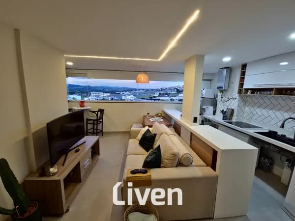 APARTAMENTO À VENDA COM 2 QUARTOS, 65M²