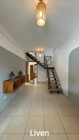 Sobrado em São José dos Campos - Jardim Uirá
