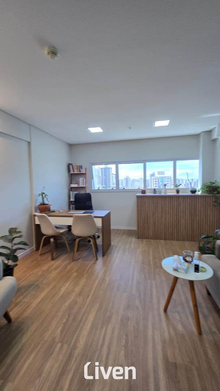 SALA COMERCIAL À VENDA COM 33M²