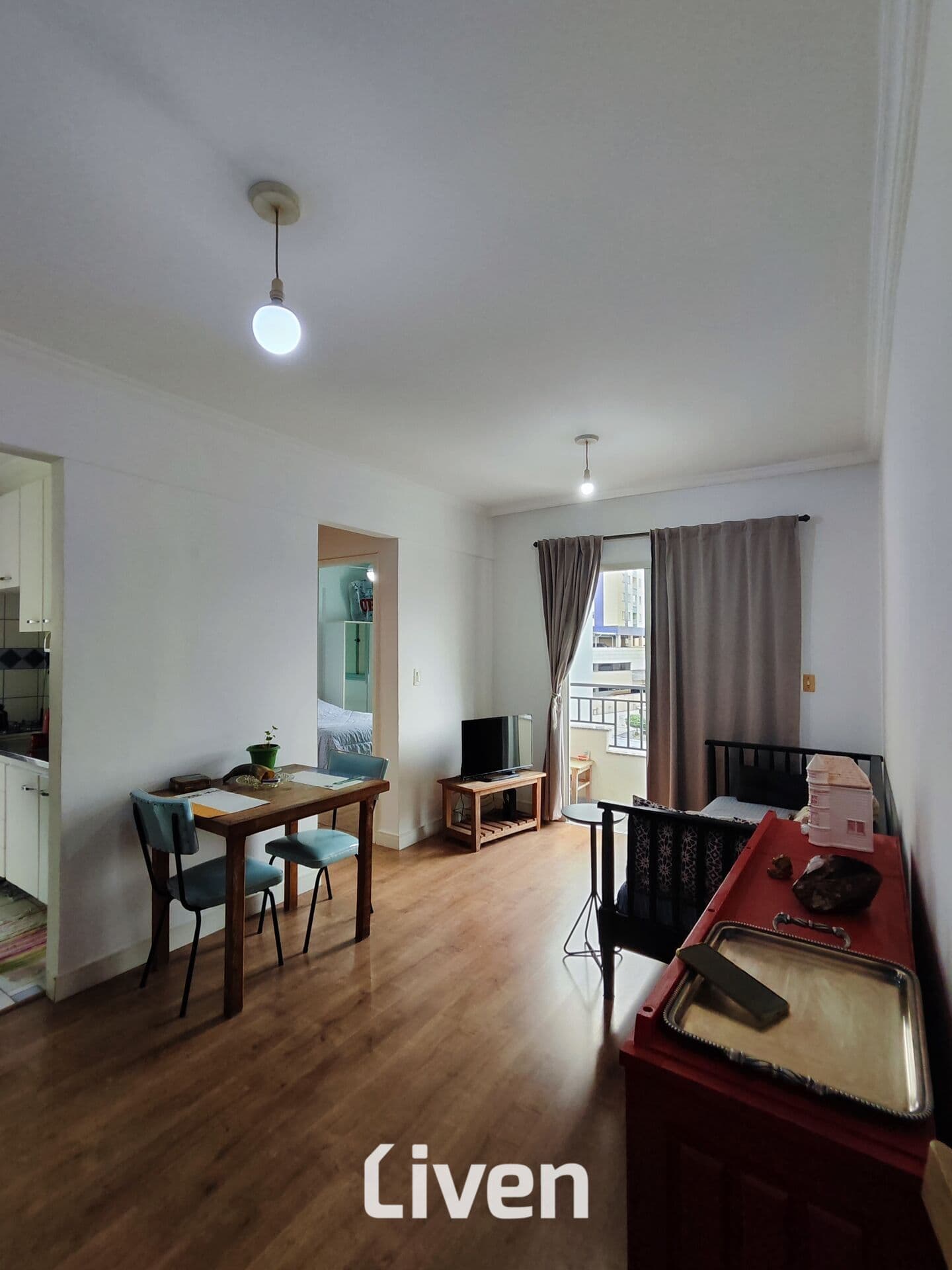 APARTAMENTO À VENDA COM 1 QUARTO, 40M²