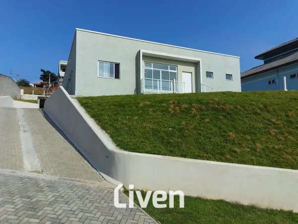 CASA À VENDA EM CONDOMÍNIO FECHADO, 3 QUARTOS, 350 M² - MIRANTE DO VALE!!