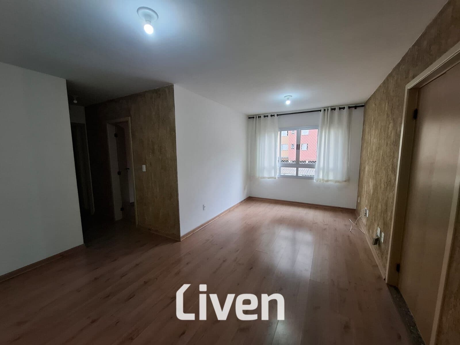 Apartamento - 68m² - 2 dormitório com 1 suíte!