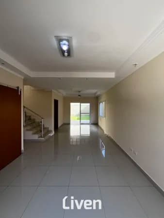 SOBRADO À VENDA COM 3 QUARTOS, 191 M² - VILLA BRANCA!!