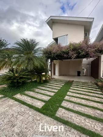 SOBRADO EM CONDOMÍNIO À VENDA COM 3 QUARTOS, 288M²