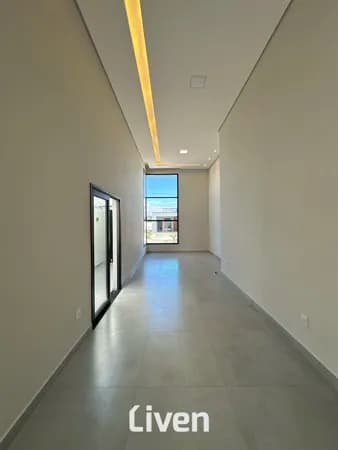 CASA EM CONDOMÍNIO À VENDA COM 3 QUARTOS, 130M²