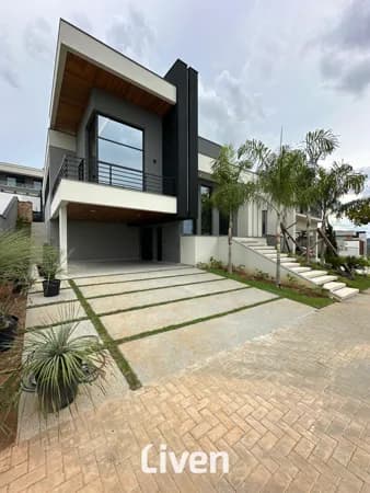 Casa em condomínio à Venda em São José dos Campos - SP