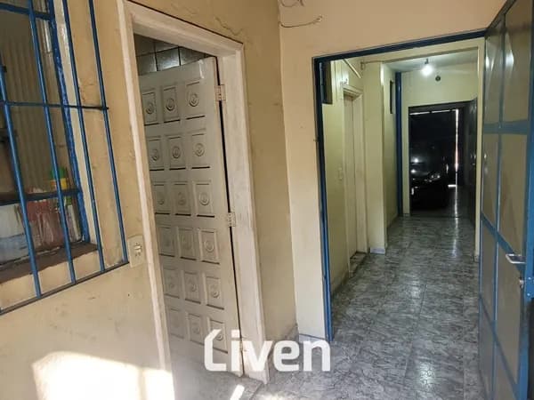 CASA À VENDA COM 2 QUARTOS, 150M²