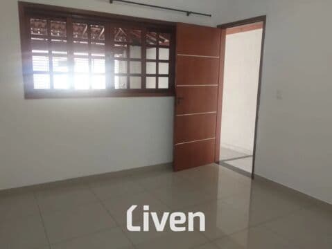 CASA COM 3 QUARTOS, PARQUE INDUSTRIAL - 75 M²!!
