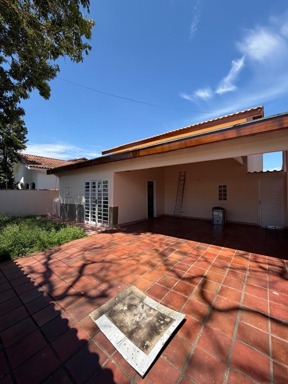 SOBRADO À VENDA COM 3 QUARTOS, 231M² NO JARDIM ESPLANADA