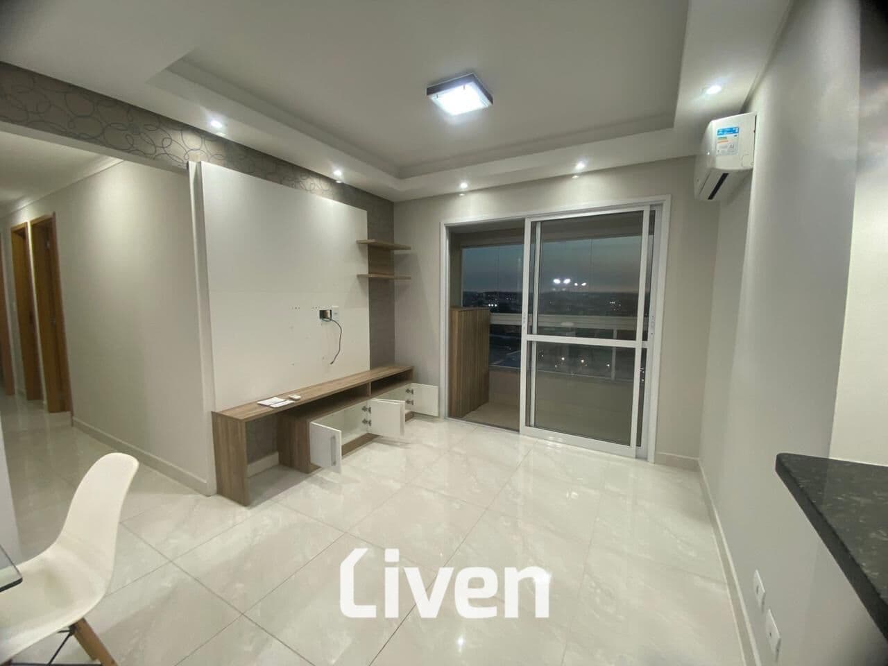 APARTAMENTO À VENDA COM 2 QUARTOS, 89 M² - JARDIM CALIFÓRNIA!!