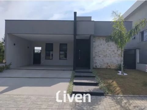 CASA À VENDA, CONDOMÍNIO FECHADO, 3 QUARTOS, 425 M²!!