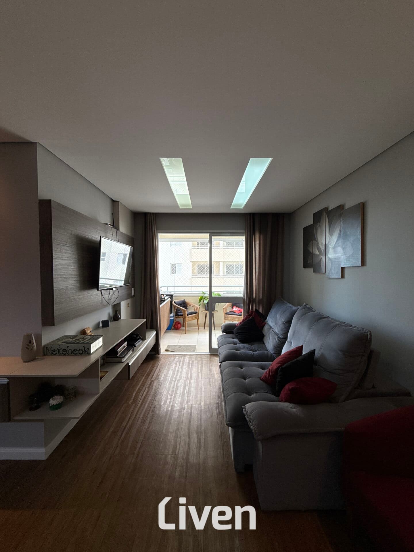 APARTAMENTO À VENDA COM 3 QUARTOS, 90M²