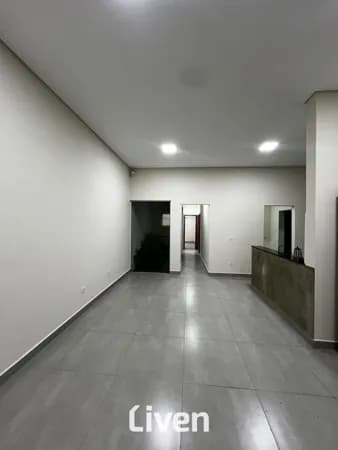 CASA À VENDA, 3 DORMITÓRIOS, 175 M²!!