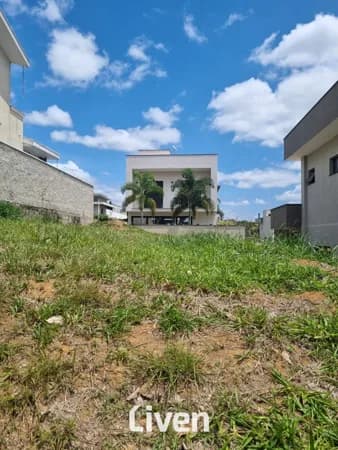 Terreno no condomínio Fogaça - 250m²
