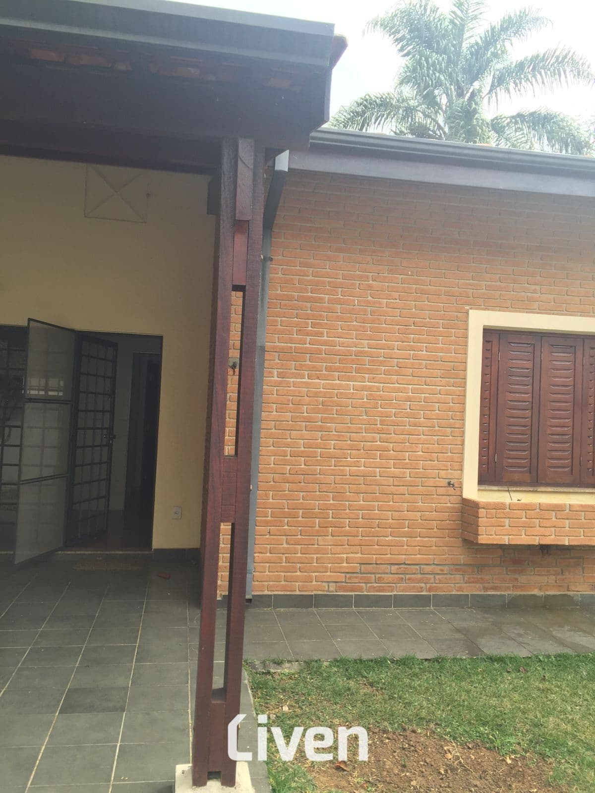 Casa em São José dos Campos - Jardim Esplanada II