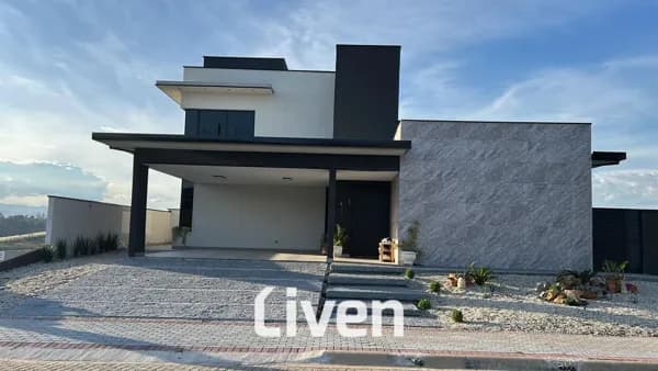 SOBRADO EM CONDOMÍNIO À VENDA COM 3 QUARTOS, 356M² NO ECOPARK BOUBON