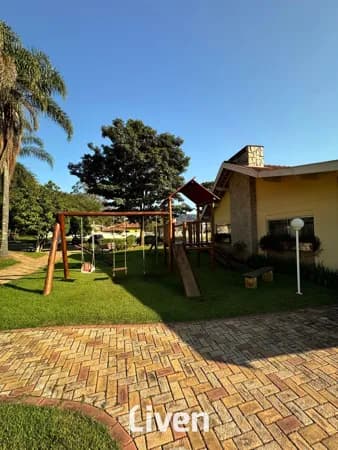 TERRENO DE 1000m² Á VENDA EM CONDOMÍNIO COM LAZER COMPLETO