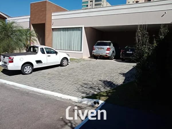 CASA À VENDA EM CONDOMÍNIO FECHADO, 4 QUARTOS, 400 M² - JARDIM AQUARIUS!!