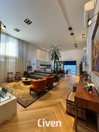 CASA EM CONDOMÍNIO À VENDA COM 3 QUARTOS, 260M² NO JARDIM DO GOLFE.