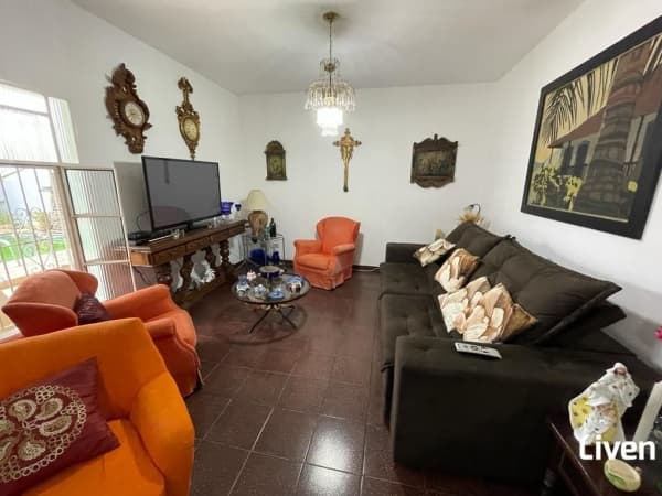 Sobrado à Venda em Jardim Esplanada, São José dos Campos - SP